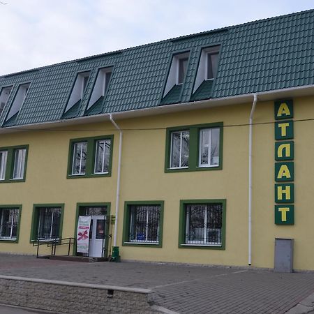 Atlant Hotel Ostroh Ngoại thất bức ảnh